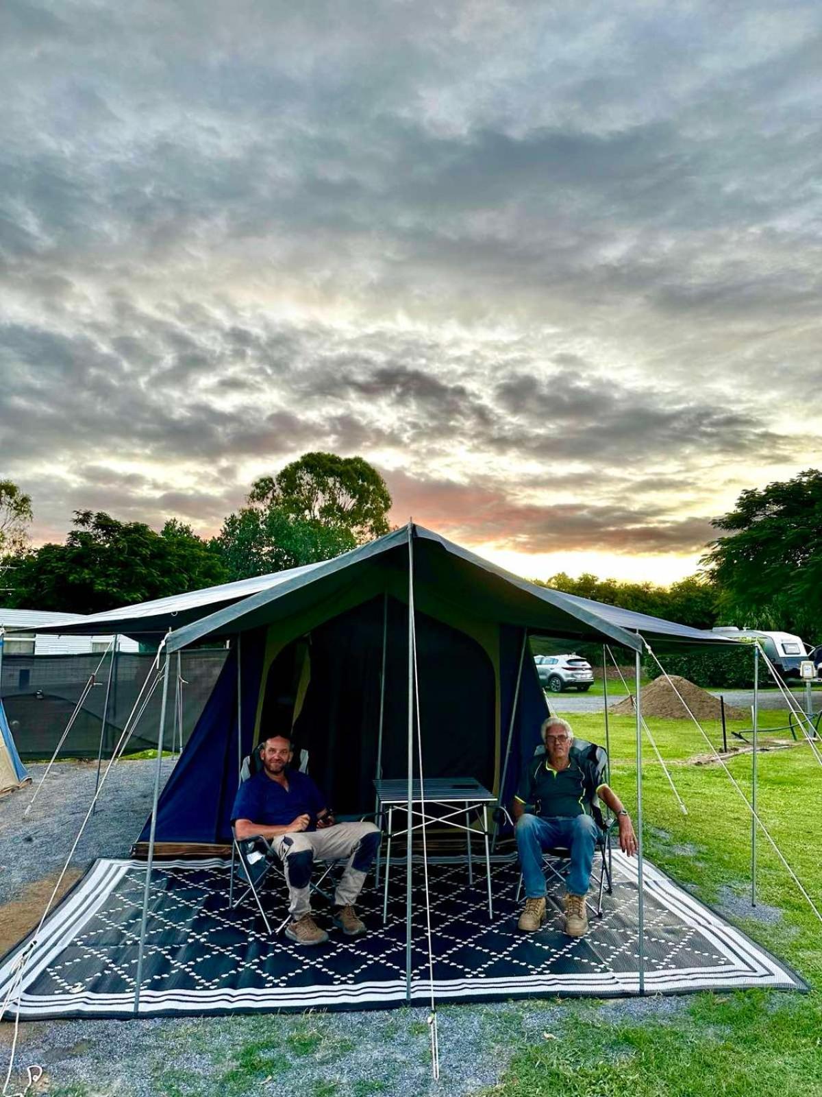 Mycow Accommodation Mackay Exterior foto